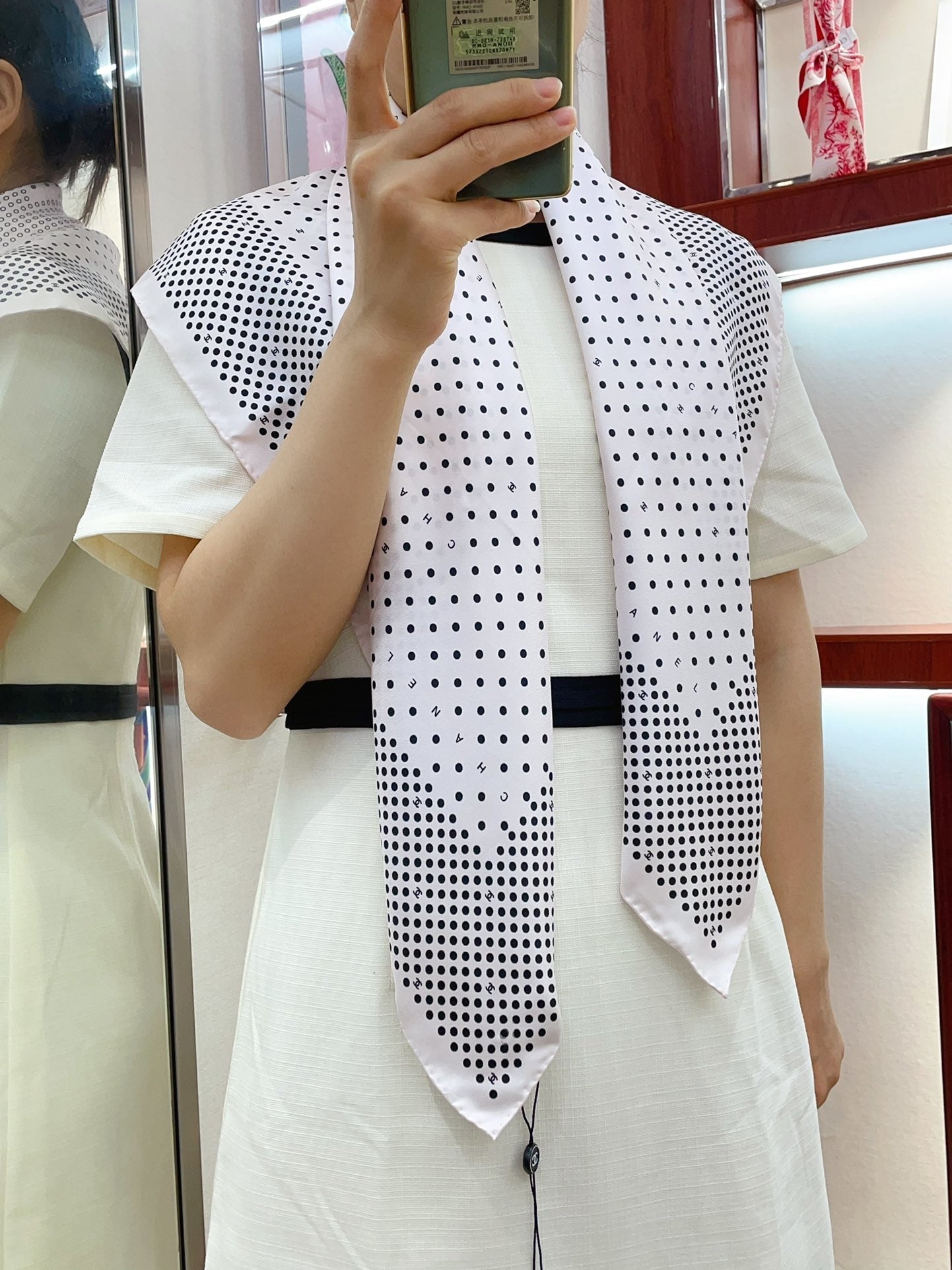 CC Square Scarf 90 CM In White Black Polka Dot Silk Twill  166292