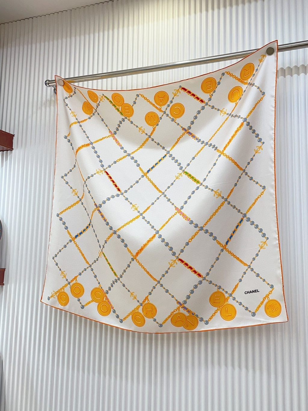 CC Square Scarf 90 CM In White Mix Yellow Silk Twill 176345