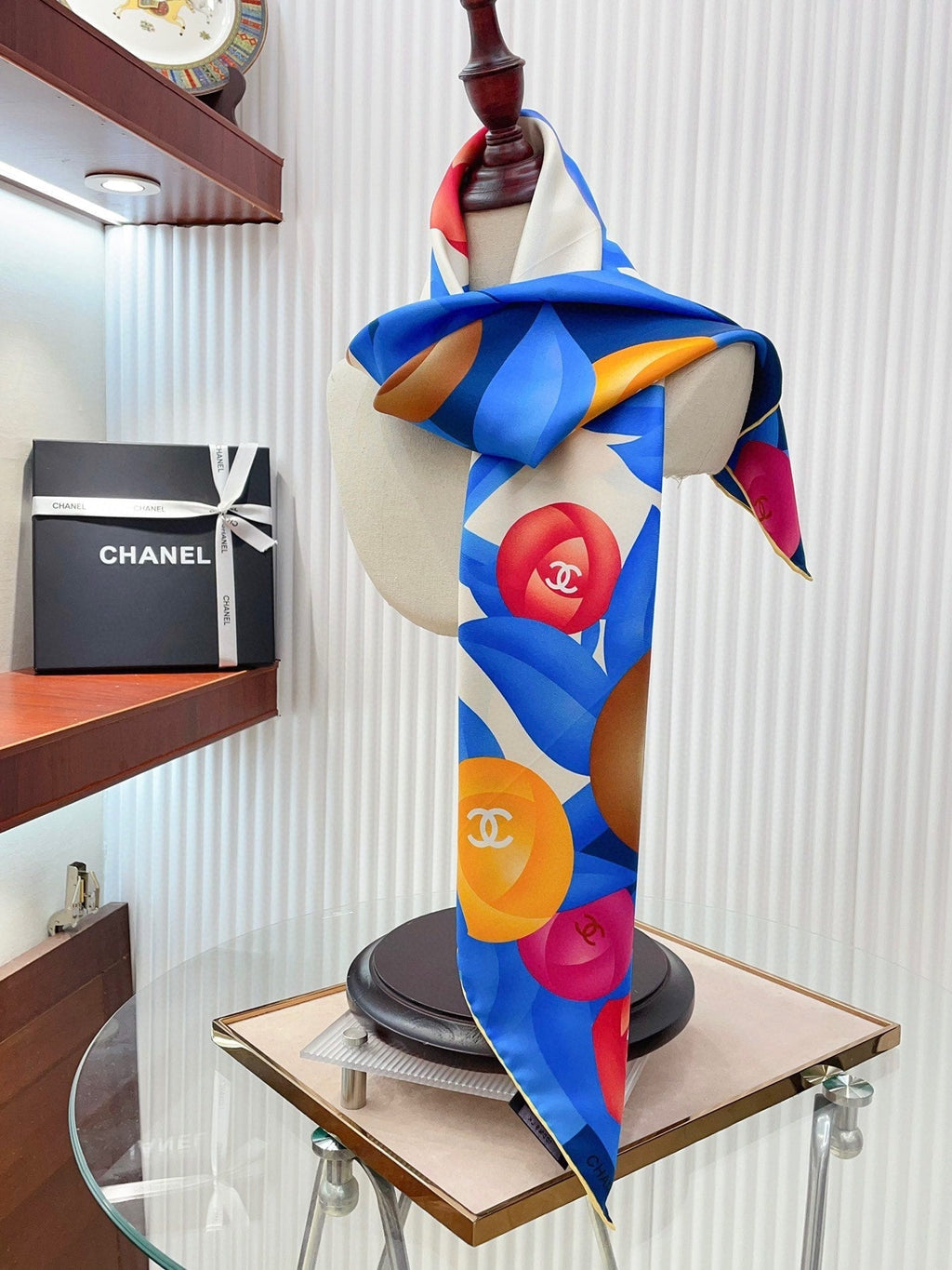 CC Square Scarf 90 CM In Colorful Silk Twill  193819
