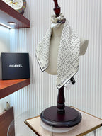 CC Square Scarf 50 CM In White Silk Twill  196205