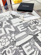 CC Square Scarf 90 CM In White Black Silk Twill  198569