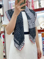 CC Square Scarf 90 CM In Black Mix White Silk Twill 218098
