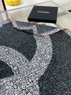 CC Square Scarf 90 CM In Black Mix White Silk Twill 218098
