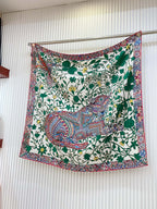 Le Jaguar Et Le Colibri Shawl 90 CM In Green Colorful Silk Twill 274208