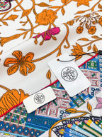 Le Jaguar Et Le Colibri Shawl 90 CM In Orange Colorful Silk Twill 274209