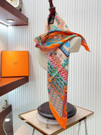 Gavroche Super Silk Quest Détail Scarf 90 CM In Orange Colorful Silk Twill 274212