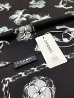 CC Square Scarf 90 CM In Black Mix White Silk Twill 301845