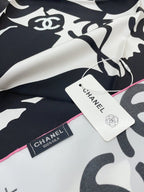 CC Square Scarf 90 CM In White Mix Black Silk  305180