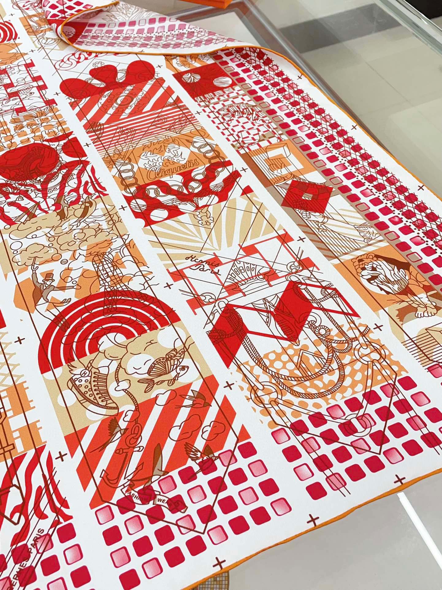 Twilly au Bloc Liste Vernie Scarf 90 CM In Red Colorful Silk 305183