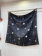 CC Square Scarf 90 CM In Black Mix White Cashmere Silk 316268