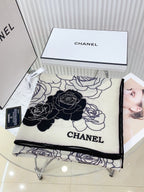 CC Square Scarf 140 CM In White Mix Black Small Flower Cashmere And Silk 342863