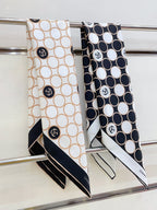 CC Square Scarf 90 CM In Black Mix White Silk Twill  350415