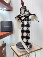 CC Square Scarf 90 CM In Black Mix White Silk Twill  350415