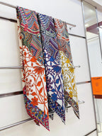 Le Jaguar Et Le Colibri Shawl 135 CM Red Colorful Cashmere And Silk  357904