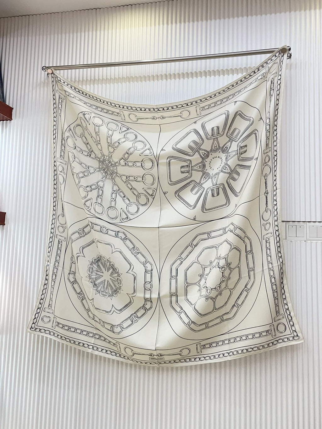 Effet Kaleidoscope Shawl 135 CM In Grey Mix White Cashmere And Silk 382609