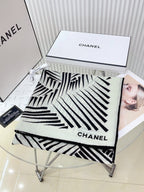CC Square Scarf 140 CM In White Black Cashmere Mix Silk 382616
