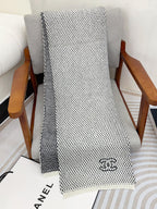 CC Scarf 180 CM In White Black Cashmere 394592