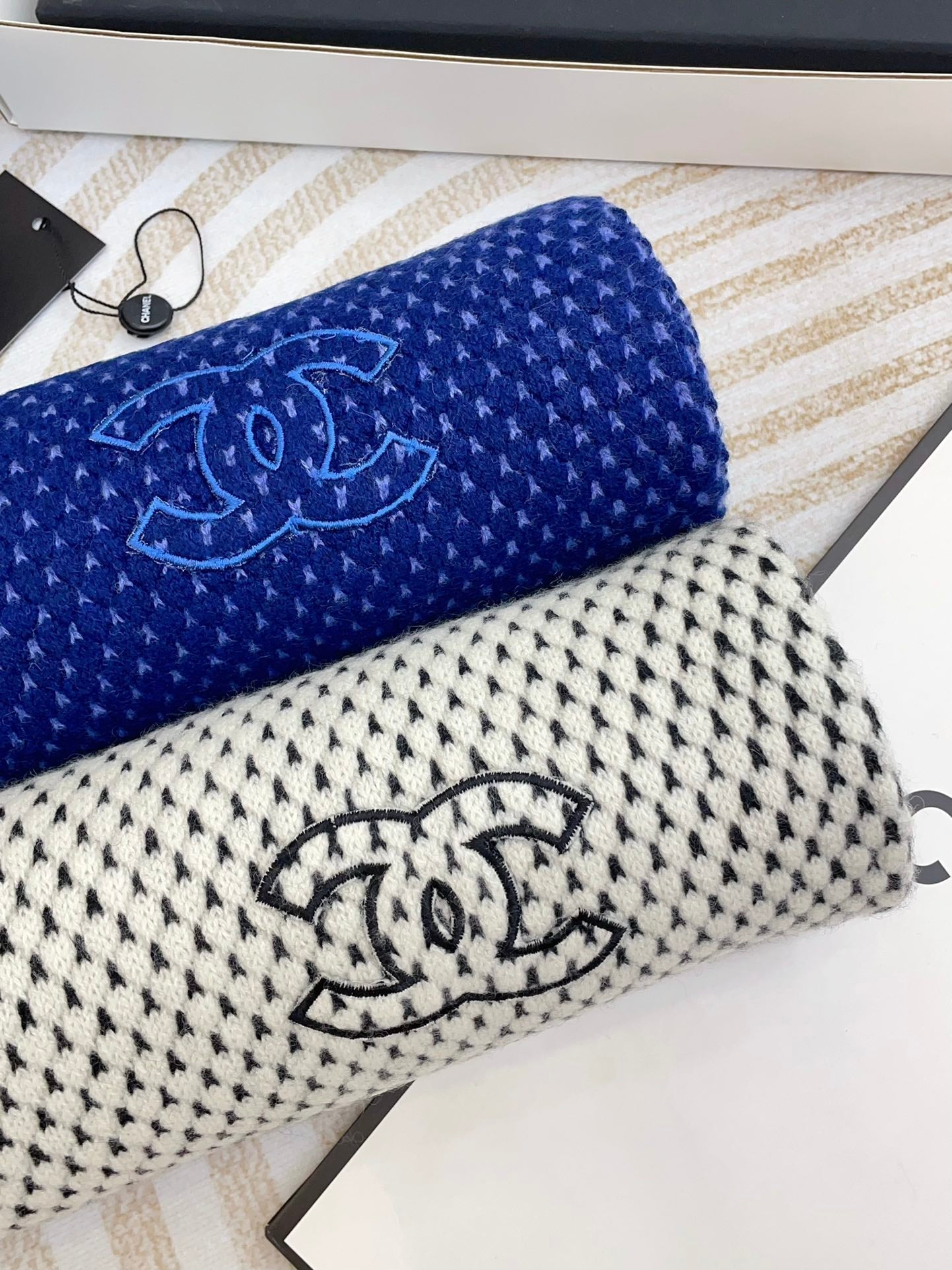 CC Scarf 180 CM In Blue Cashmere 394593