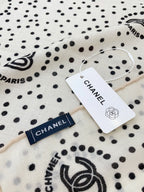 CC Square Scarf 140 CM In White Mix Black Cashmere And Silk  398279