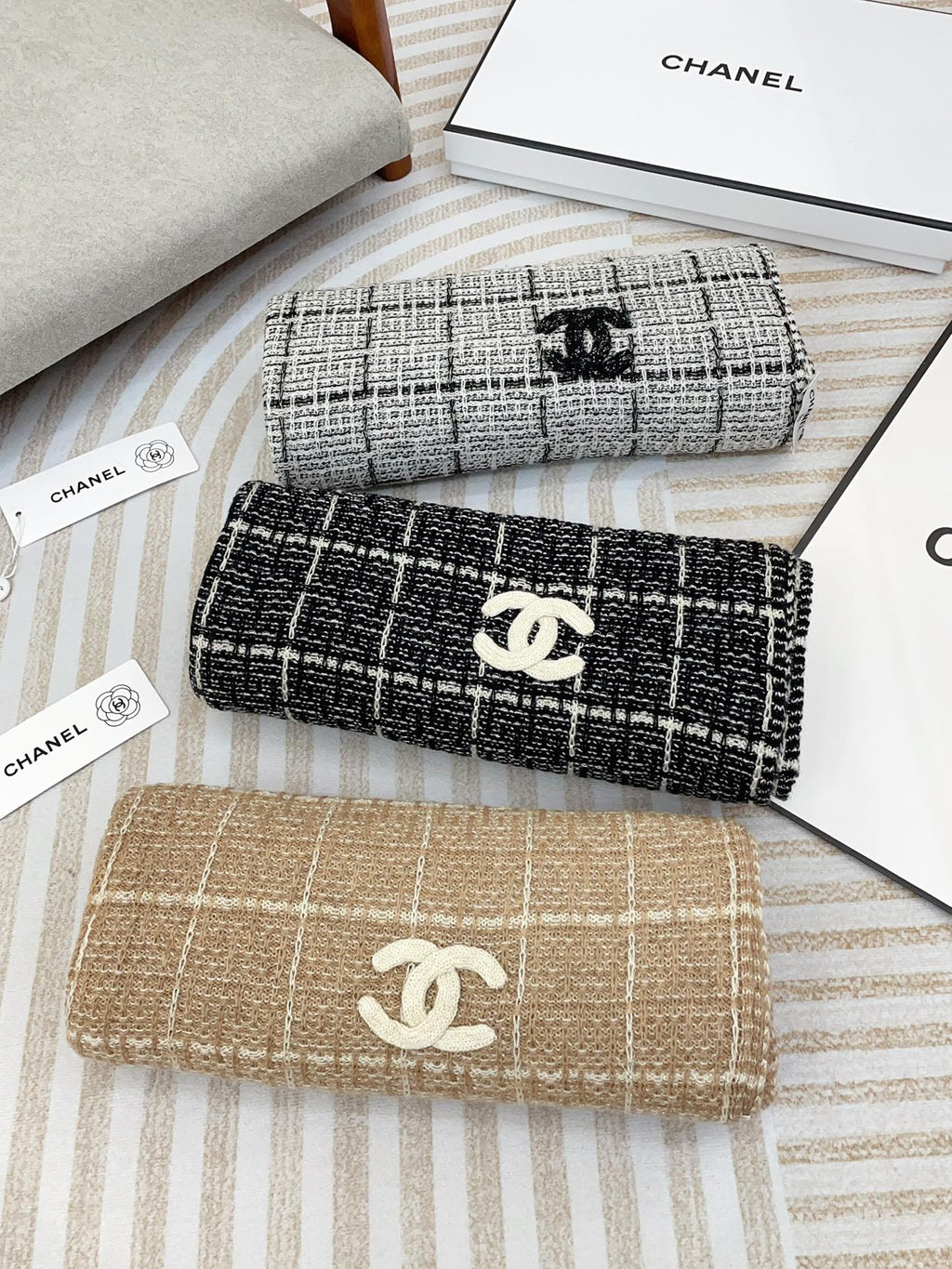 CC Scarf 180 CM In Light Brown With White Stripes Cashmere 415179