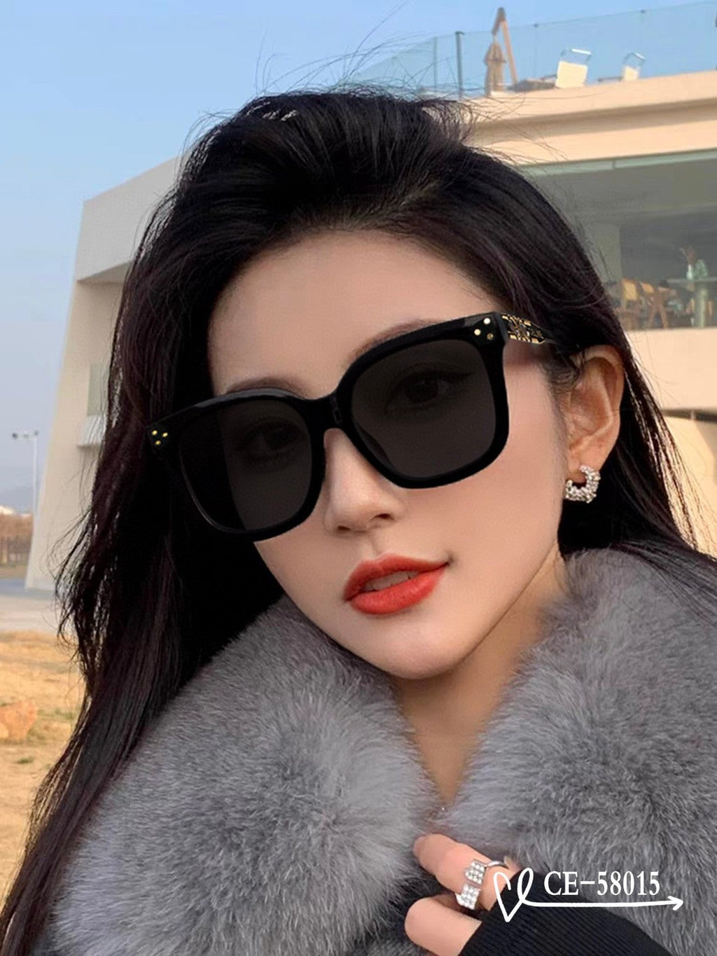 TRIOMPHE SQUARE SUNGLASS 58015 IN ACETATE