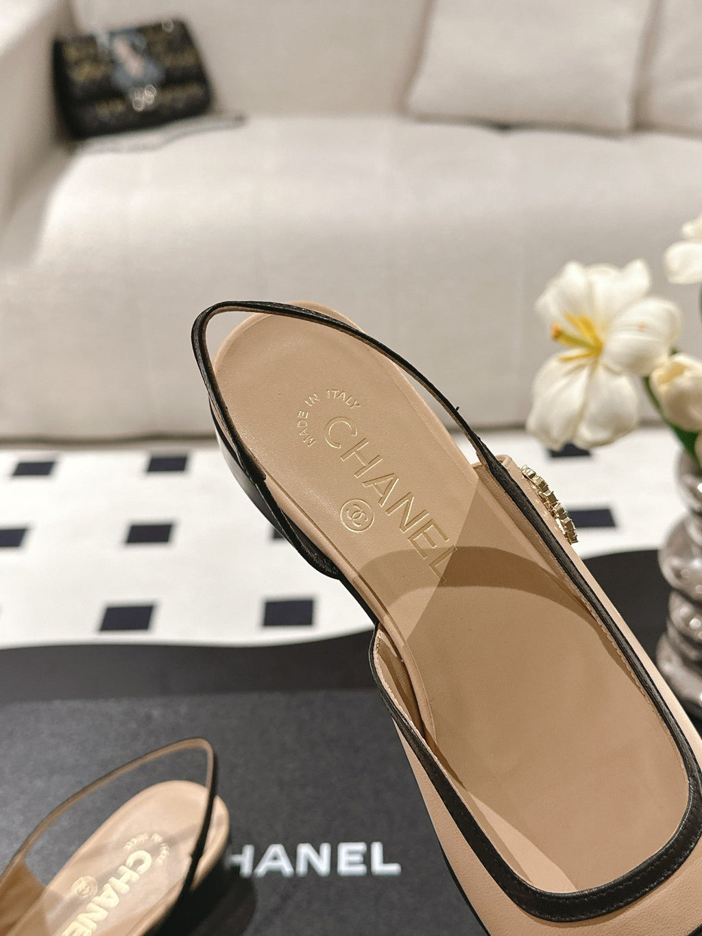 CC Slingback Cream Leather 237499