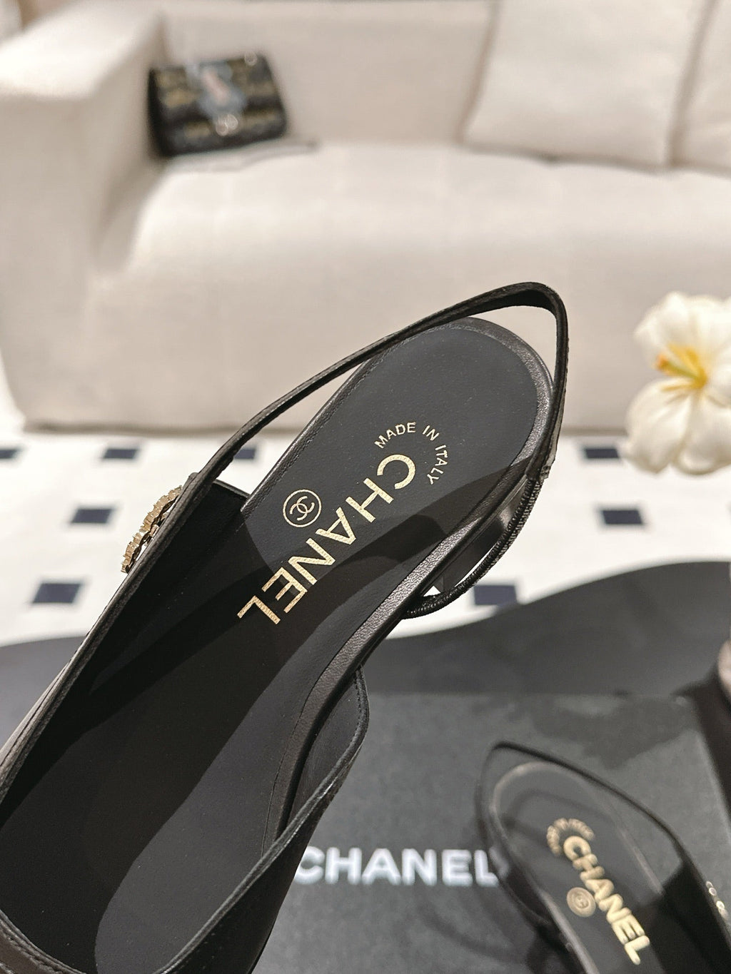 CC Slingback Black Leather 237500