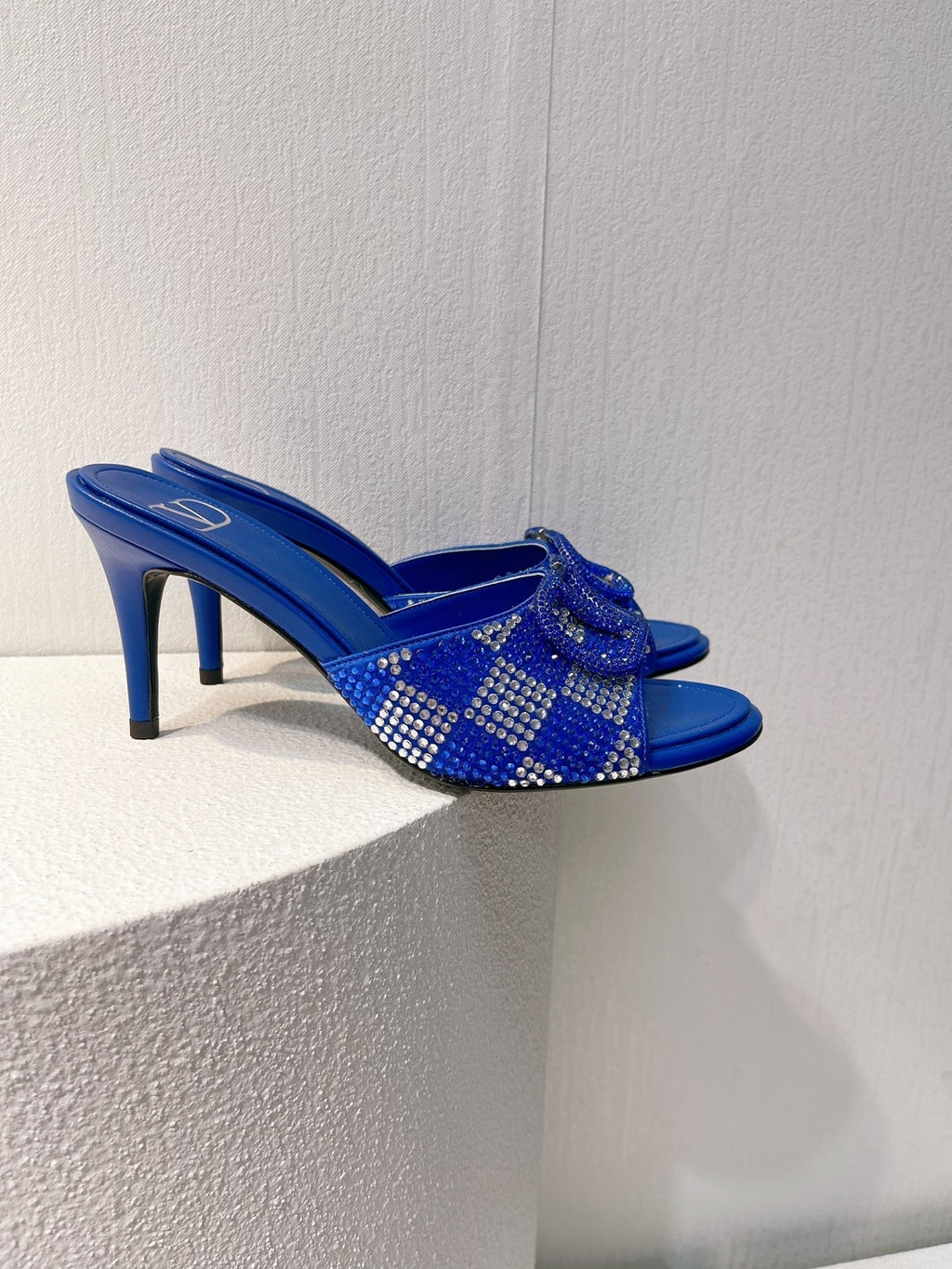 VT High Heeled Sandals Blue Sheepskin 292839
