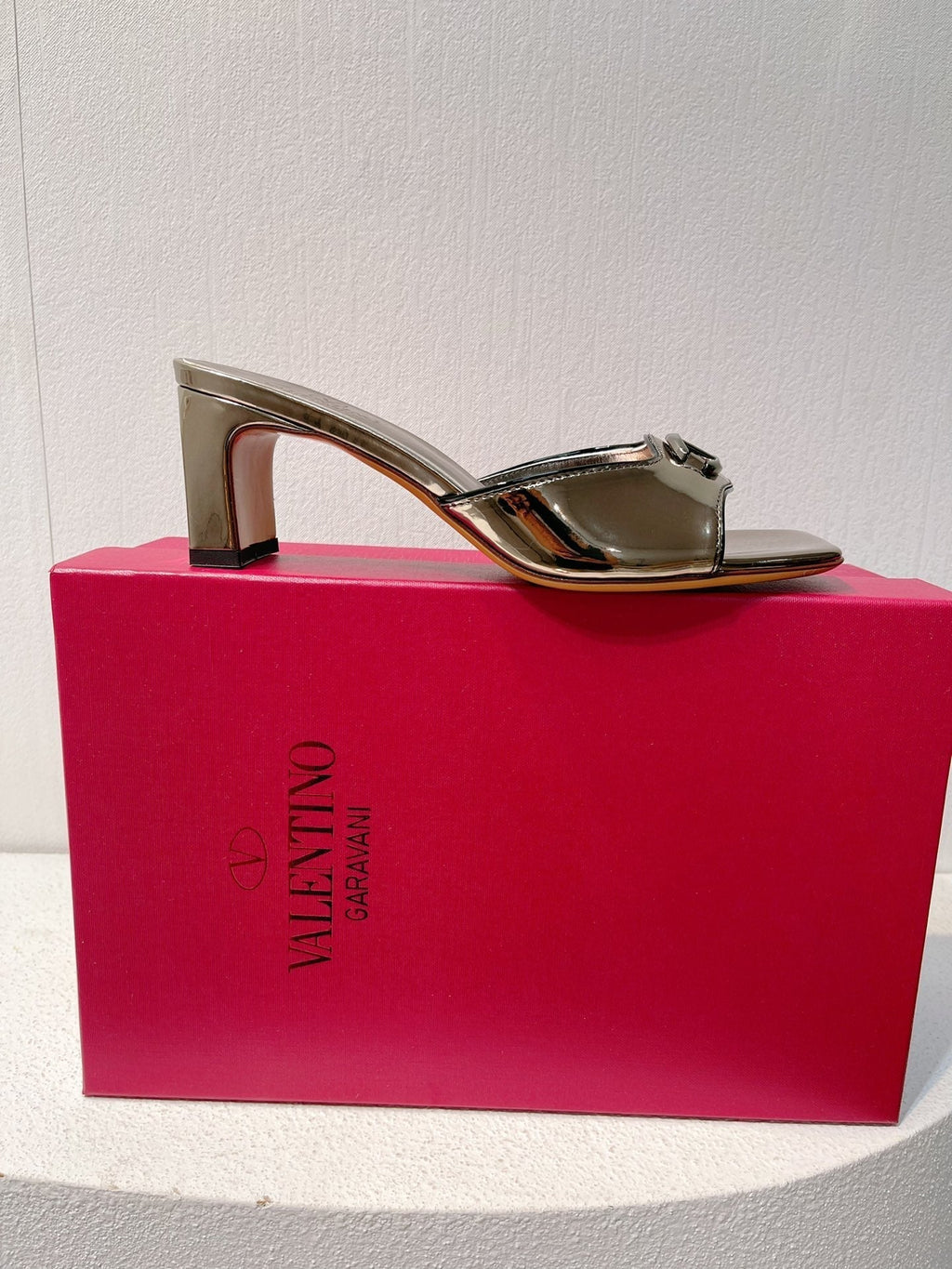 VT Mid Heel Mule Sandal Gray Sheepskin 292766