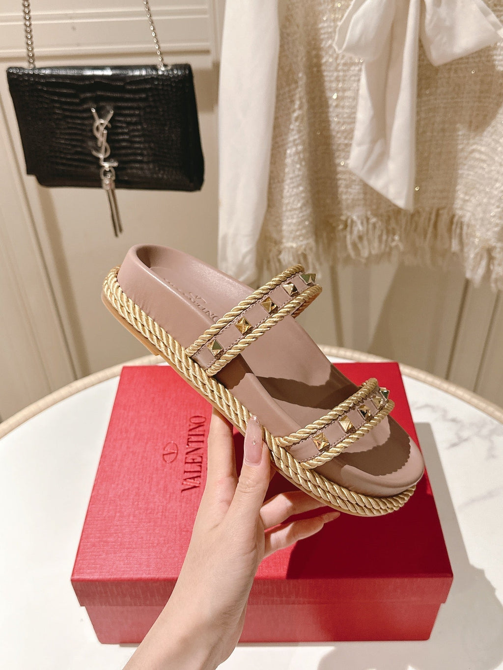 VT Rockstud Sandals Pink Nude Espadrilles Cowhide 328129