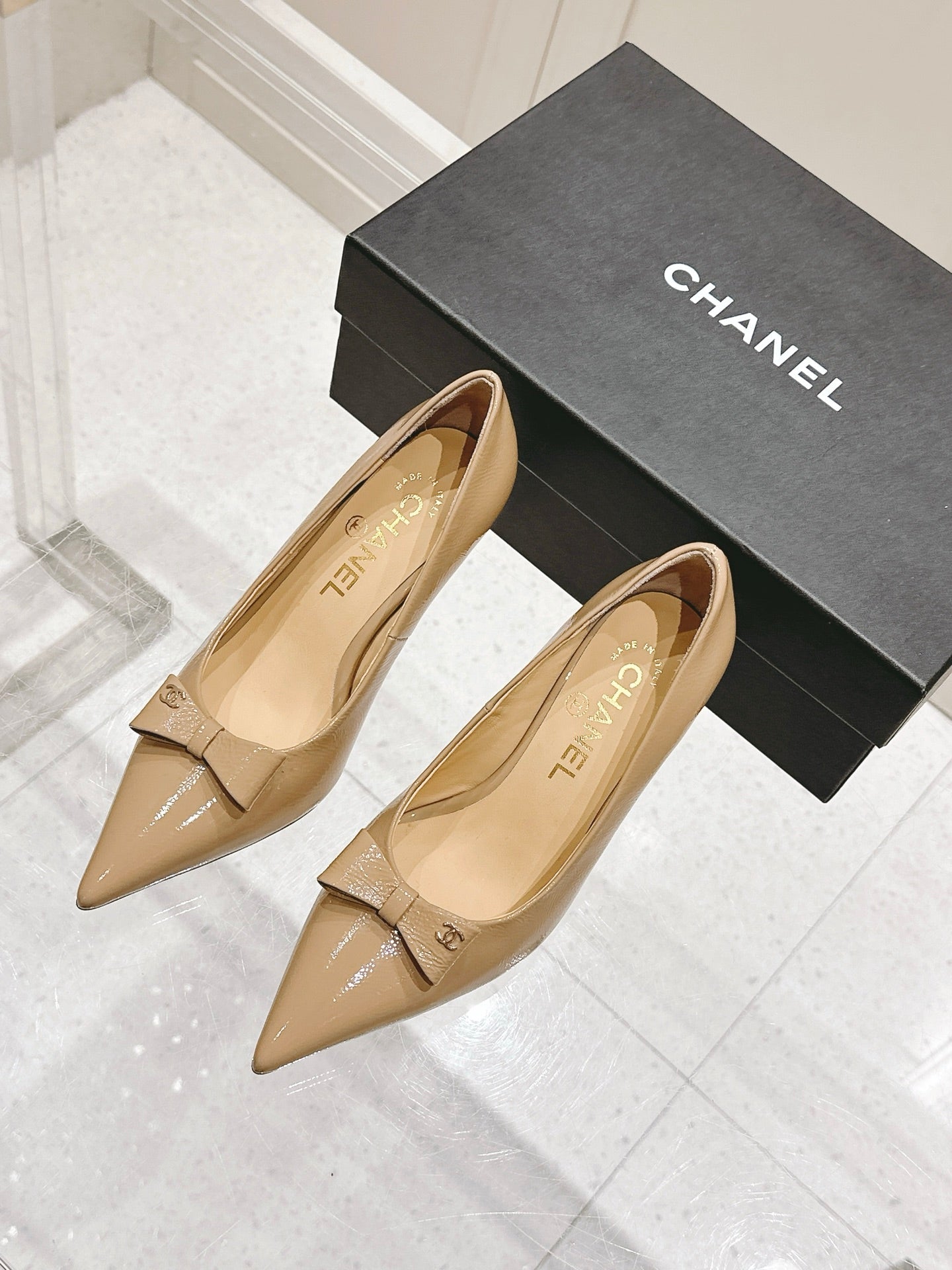 Chanel 25A Heel Pump Nude Patent  Calfskin 393070