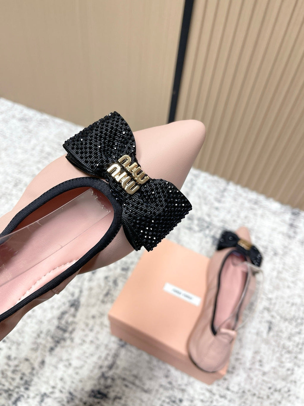 Miu Pointed-Toe Ballet Flats Light Pink Sheepskin 591571