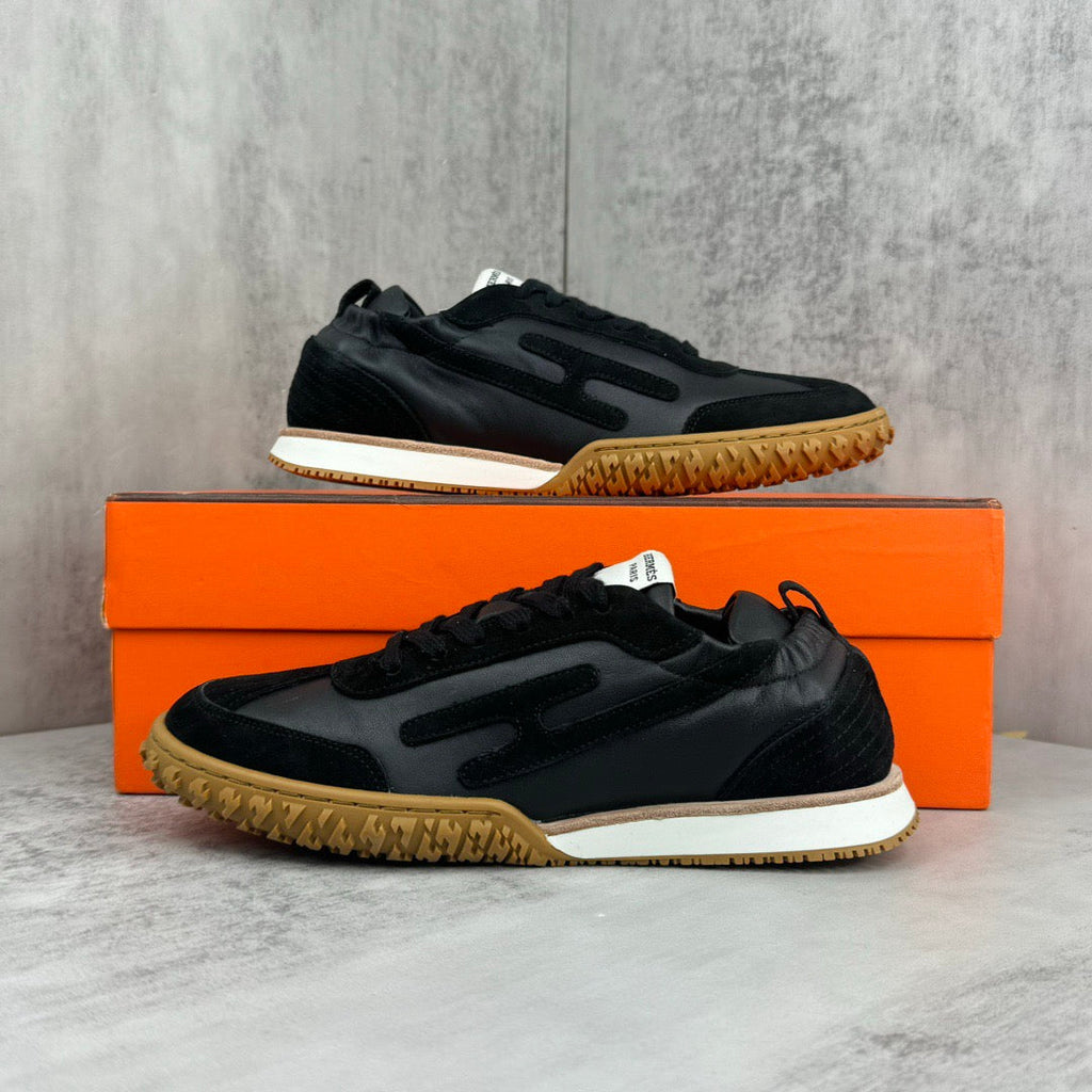 HM Men's Jet Sneaker Black Suede 656859