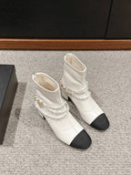 CC LOW CUT BOOTS IN WHITE STRETCH LAMBSKIN AND GROSGRAIN WITH PEARL CHAIN