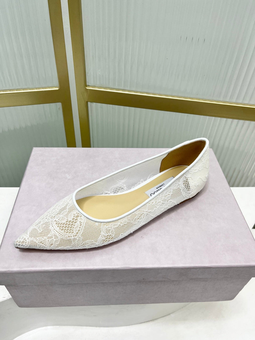 Jimmy 26s Ballet Flats White Beige Lace Sheepskin 605949