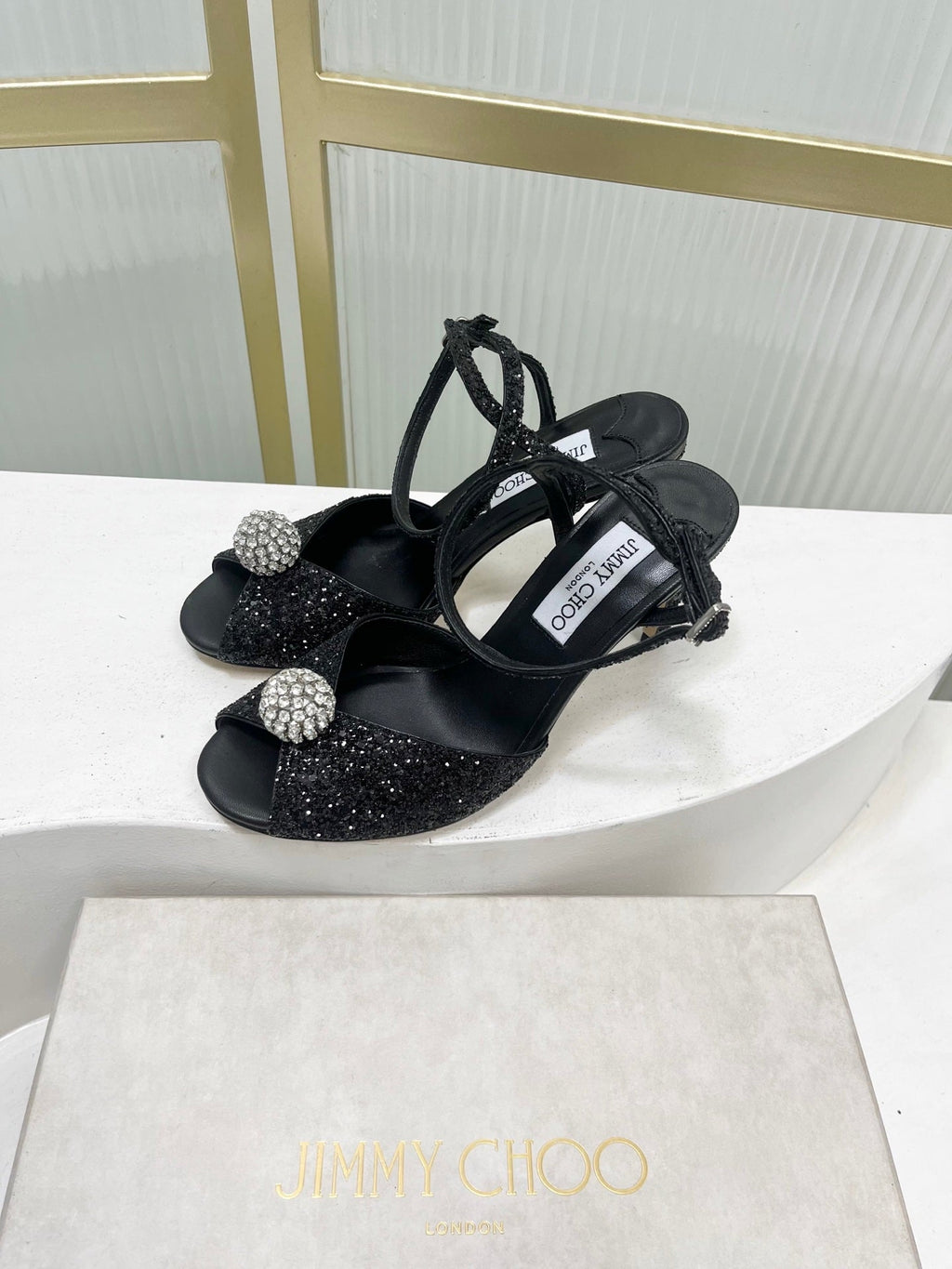 Jimmy 26s Peep-Toe High Heels  85 Black Lace Sheepskin 605975