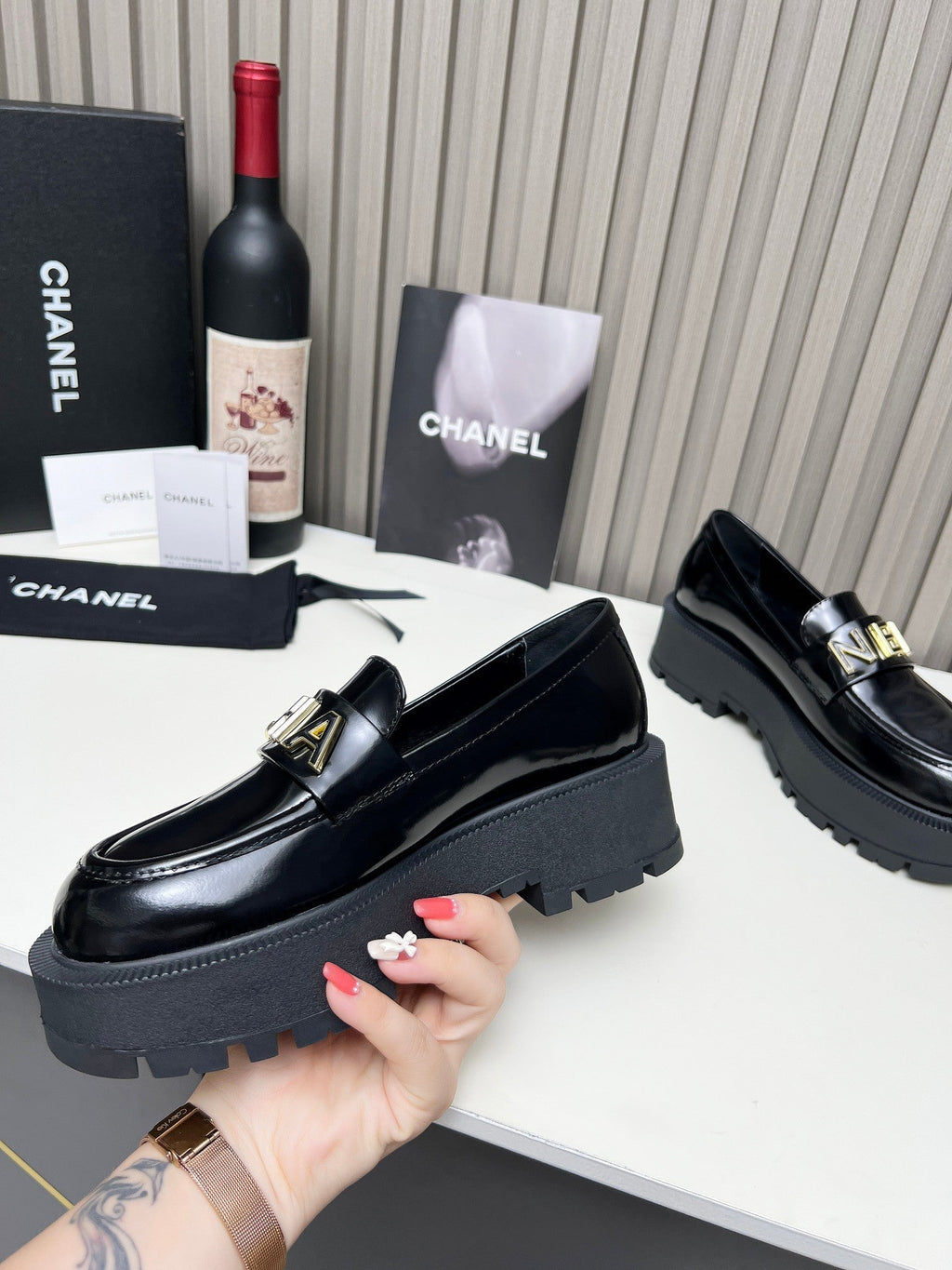 CC Moccasins Glossy Black Lambskin 944571