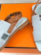 HM 26ss Flat Sandals Baby Blue Suede Sheepskin 642796