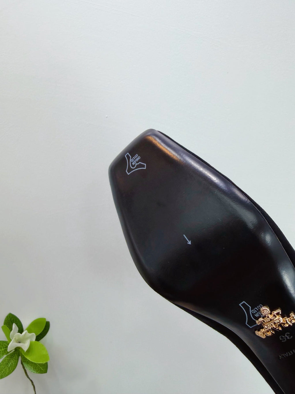 PRA 26SS Square-toe Block Heels  85 Black Suede 592360