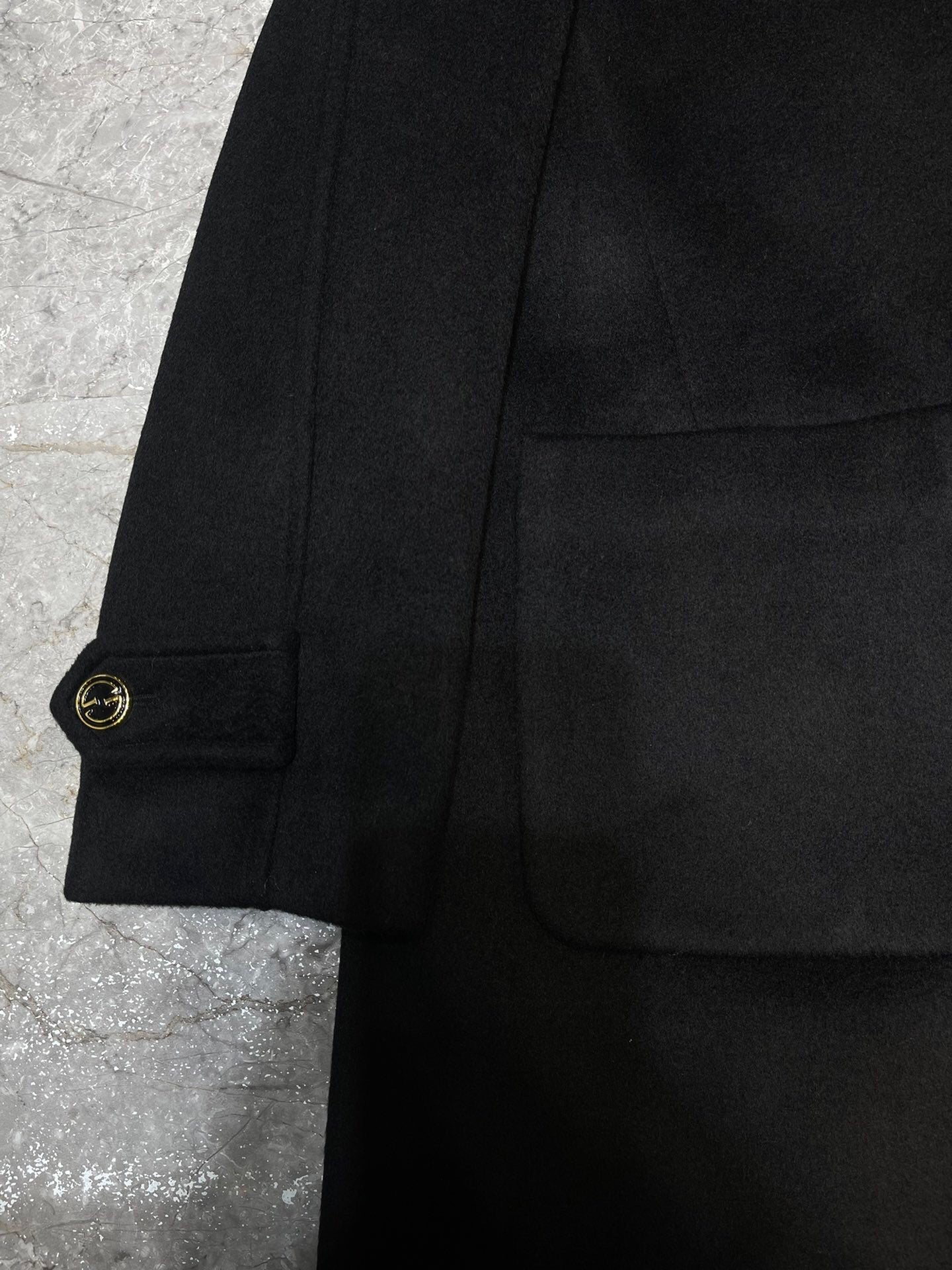 GUCCI LONG WOOL COAT STYLE 61