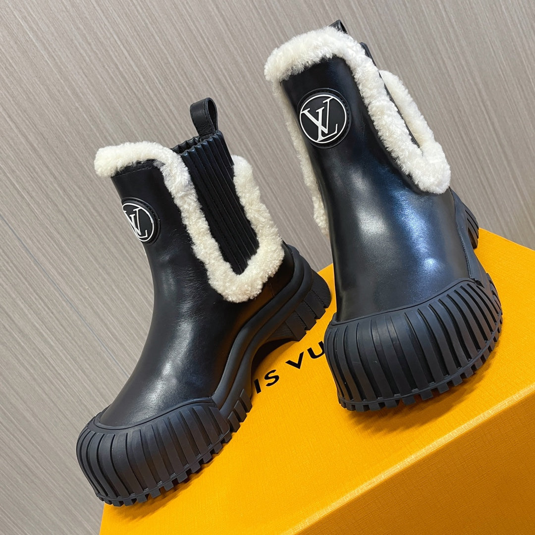 LV Ruby Flat Ankle Boot 50mm Glossy Black Cowhide
