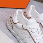 HM 26ss Casual Sneakers White Sheepskin 637715