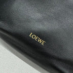 LOE 23 FLAMENCO PURSE BUCKET IN BLACK LAMBSKIN