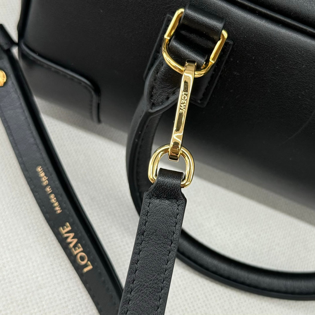 Loewe Mini Bowling Bag 23 Black Calfskin 280621