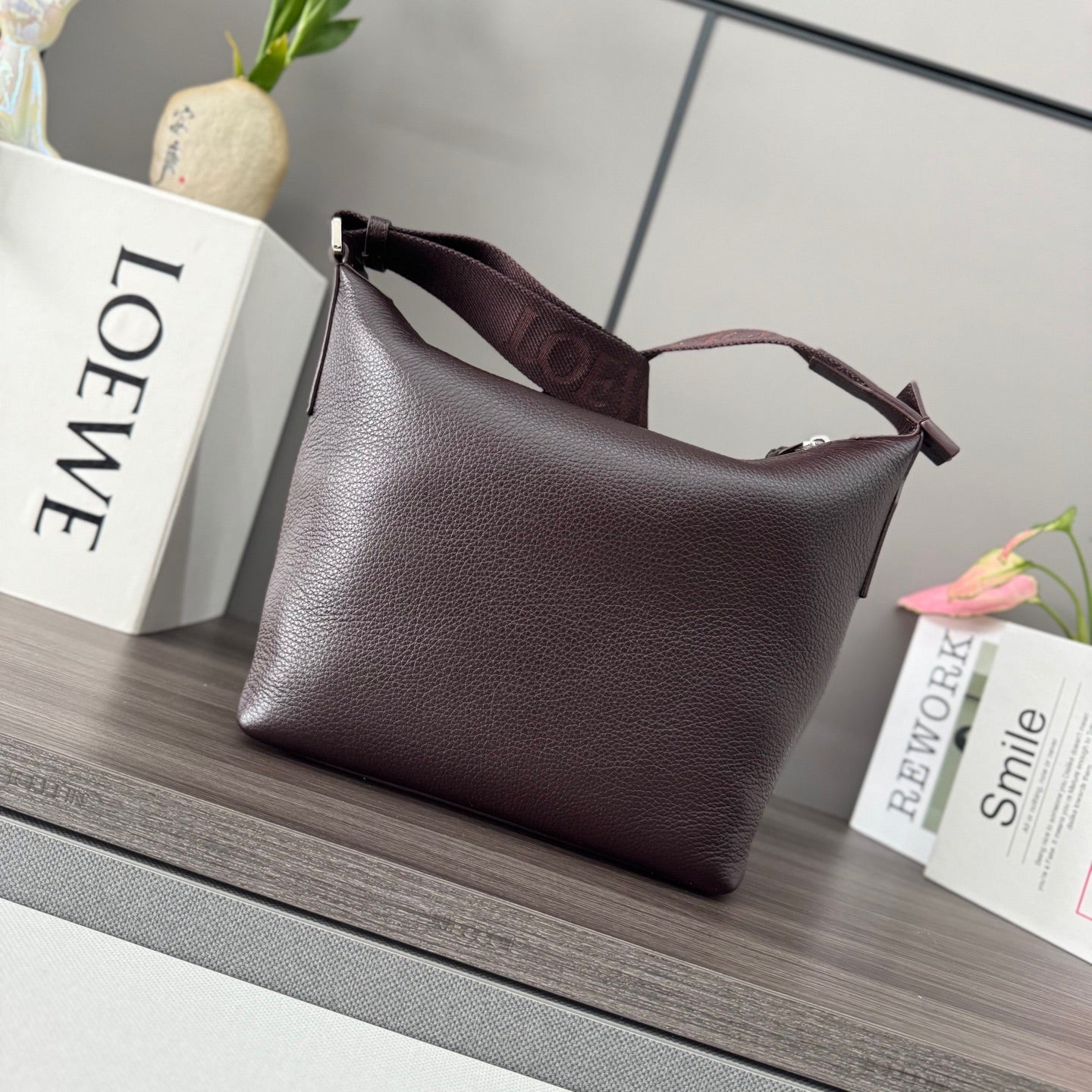 Loewe Small Cubi Crossbody Bag 29 Dark Burgundy Calfskin 280607