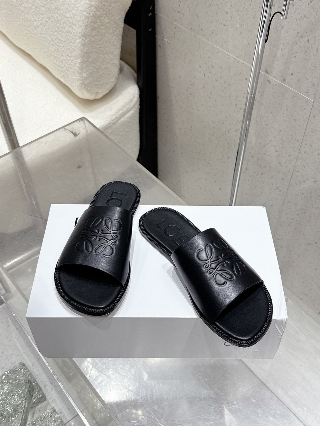 Loewe 25 flat slippers black calfskin