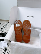 CC Moccasins 25mm In Caramel Glossy Lambskin  144647