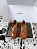 CC Moccasins 25mm In Caramel Glossy Lambskin  144647
