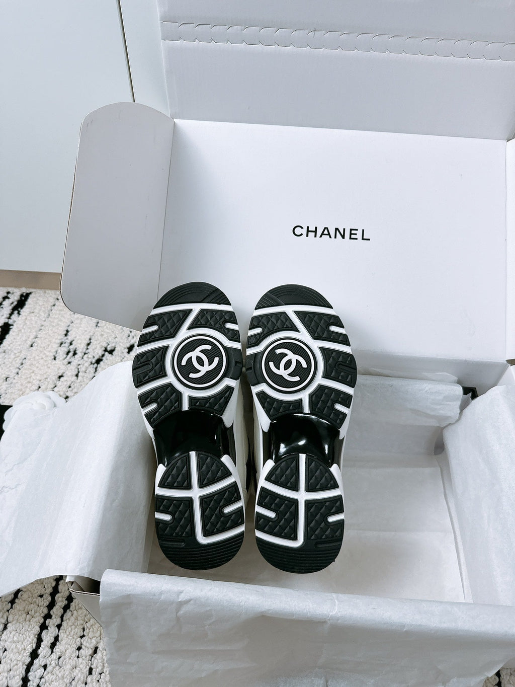 CC Sneaker 35mm In White Mix Black Soft Cowhide 144706