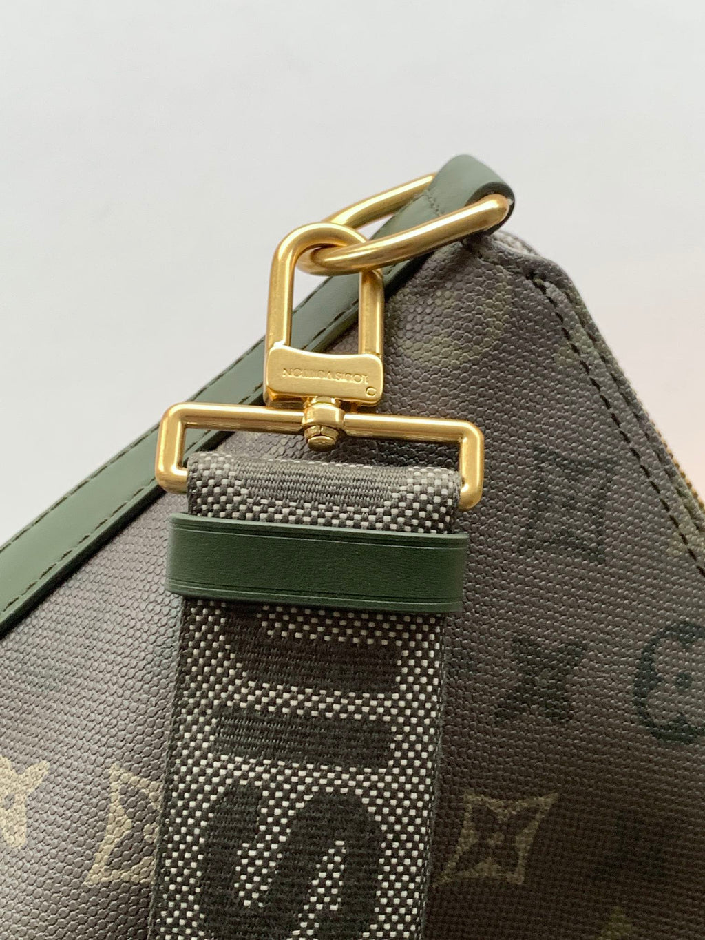 LV 2026 Vagabond Hobo Bag 48cm Grey Green Canvas Leather 281477